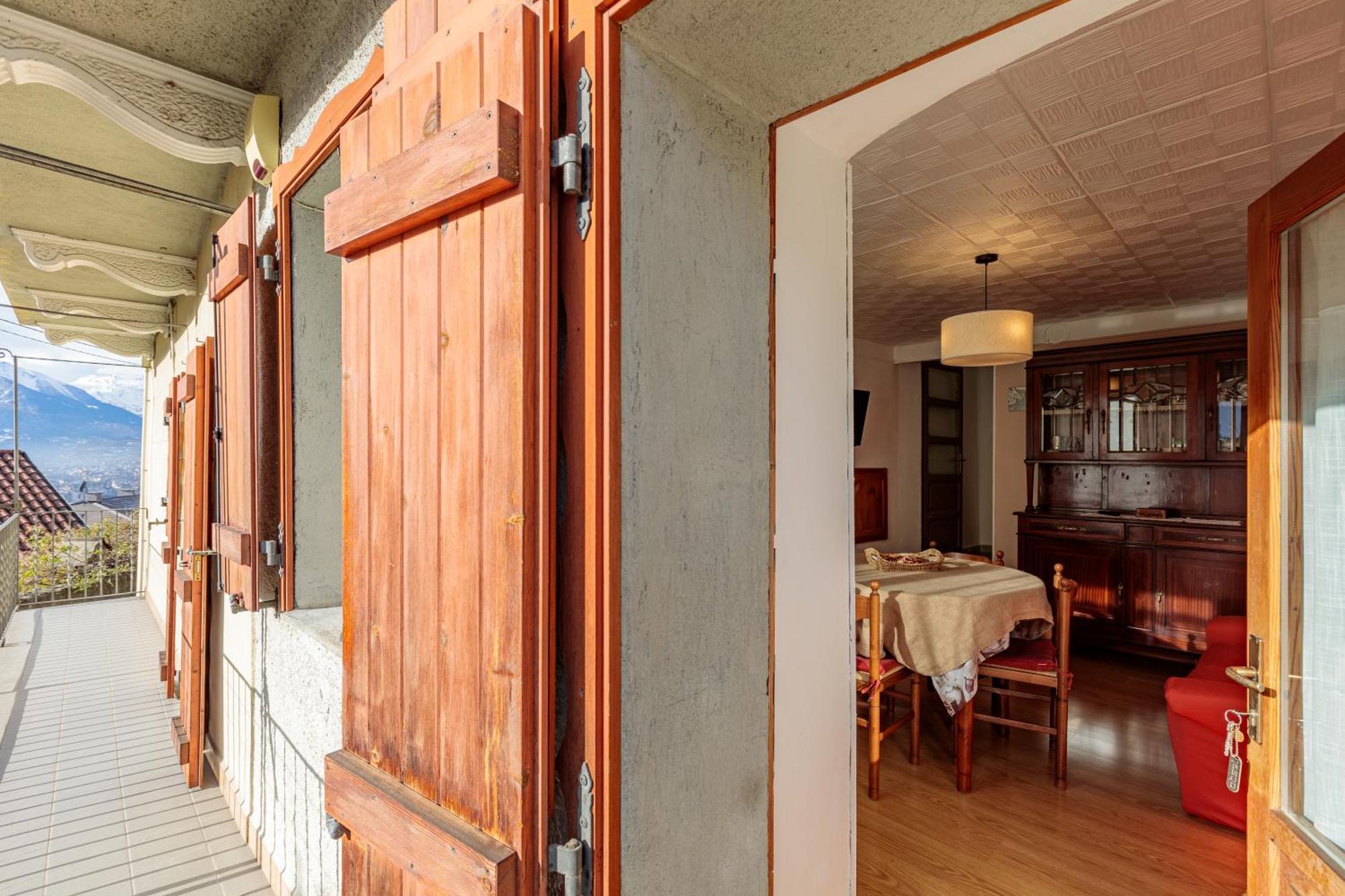 Appartement Lo Mitcho de Pouisse à Aoste Extérieur photo